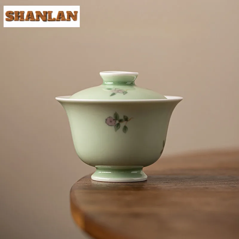 

100 мл маленькая керамическая миска с цветочной росписью Gaiwan Secret Blue с крышкой, не подлежащий горячим чаем, домашняя крышка для чайника, миска для рукоделия