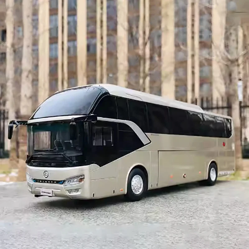 Diecast 1:38 scale  Xiamen road  Travel bus model Adult boy toys collectibles souvenirs gifts finished decoration