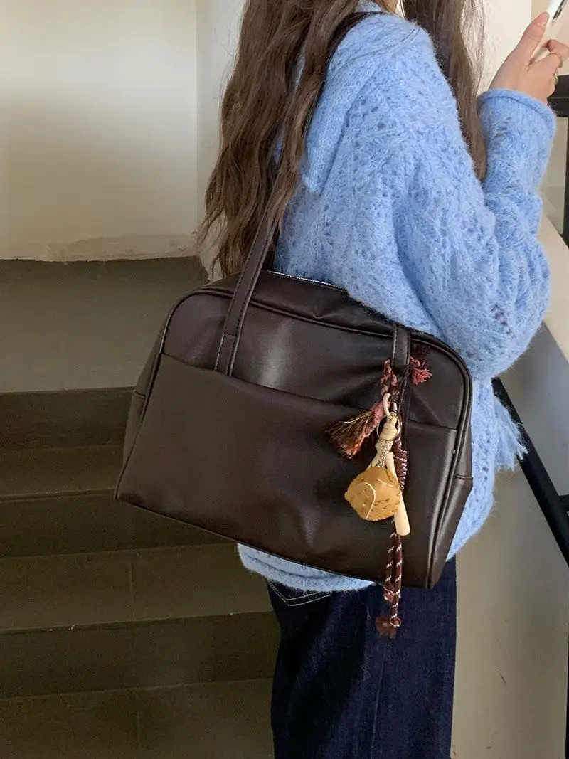 

Korean Style Large Capacity Single Shoulder Bag Women's Autumn 2026 New Retro Underarm Versatile Large Capacity Tote Bag