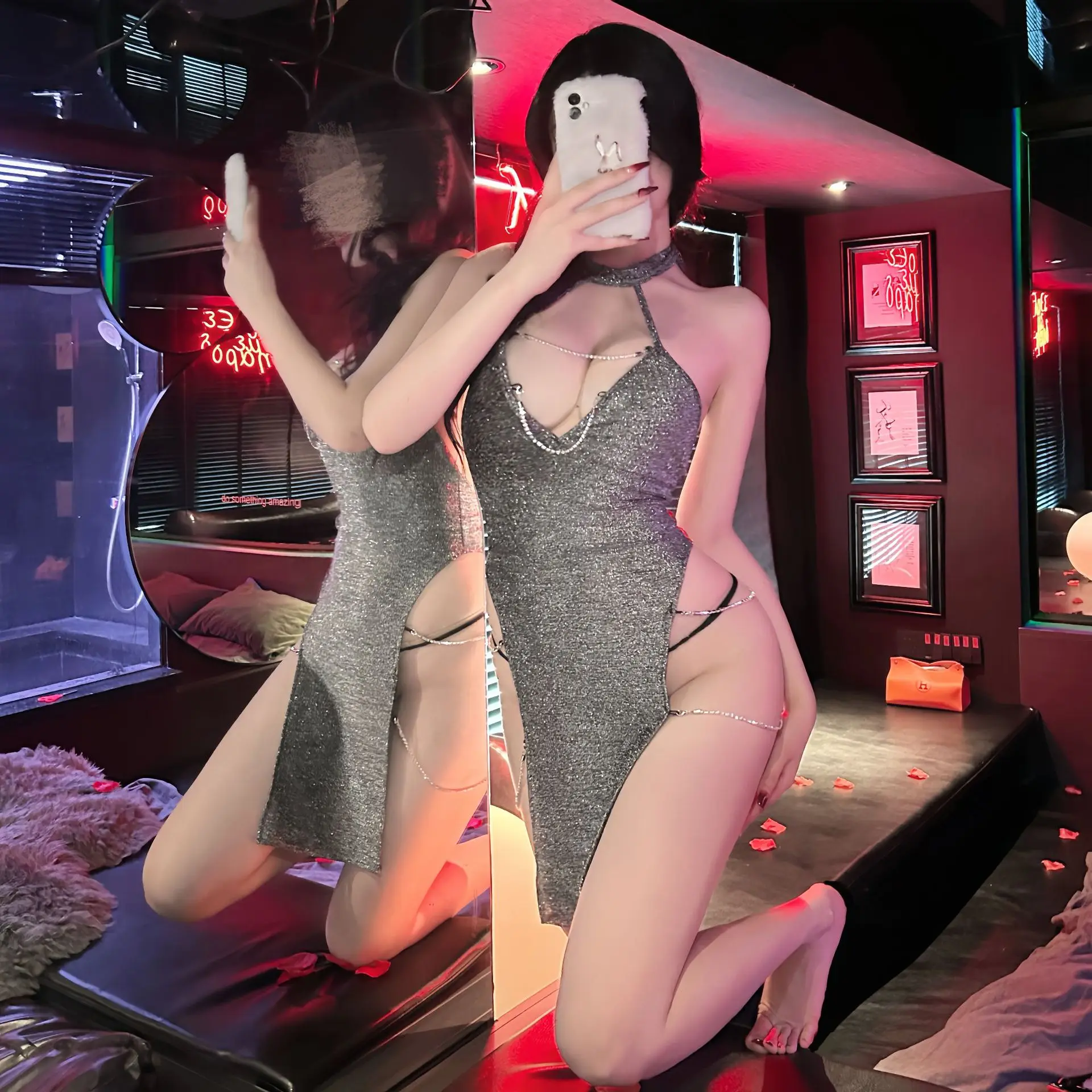 ドレスディープ V ブリリアントシルクハンギングネックスプリットセックス情熱的なスカート公式ウェブサイト女性のサマードレス xxx セクシーな衣装の女性