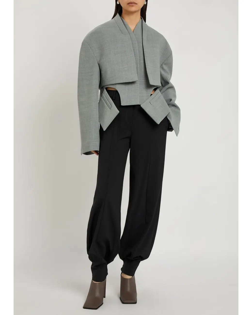 رمادي الصلبة غير النظامية السترة البدلة سترة المرأة شيك الكتف وسادة كم كامل سبليت عالية الخصر معطف 2026 سيدة تخفيف الشارع ارتداء