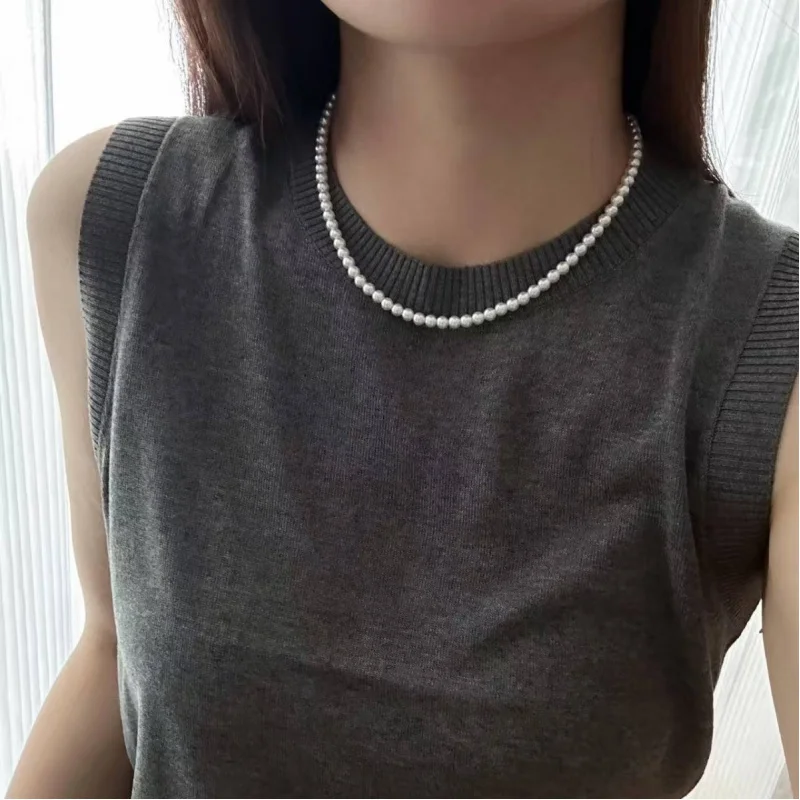 

Natural freshwater 5-5.5mm round almost silver clasp pearl necklace