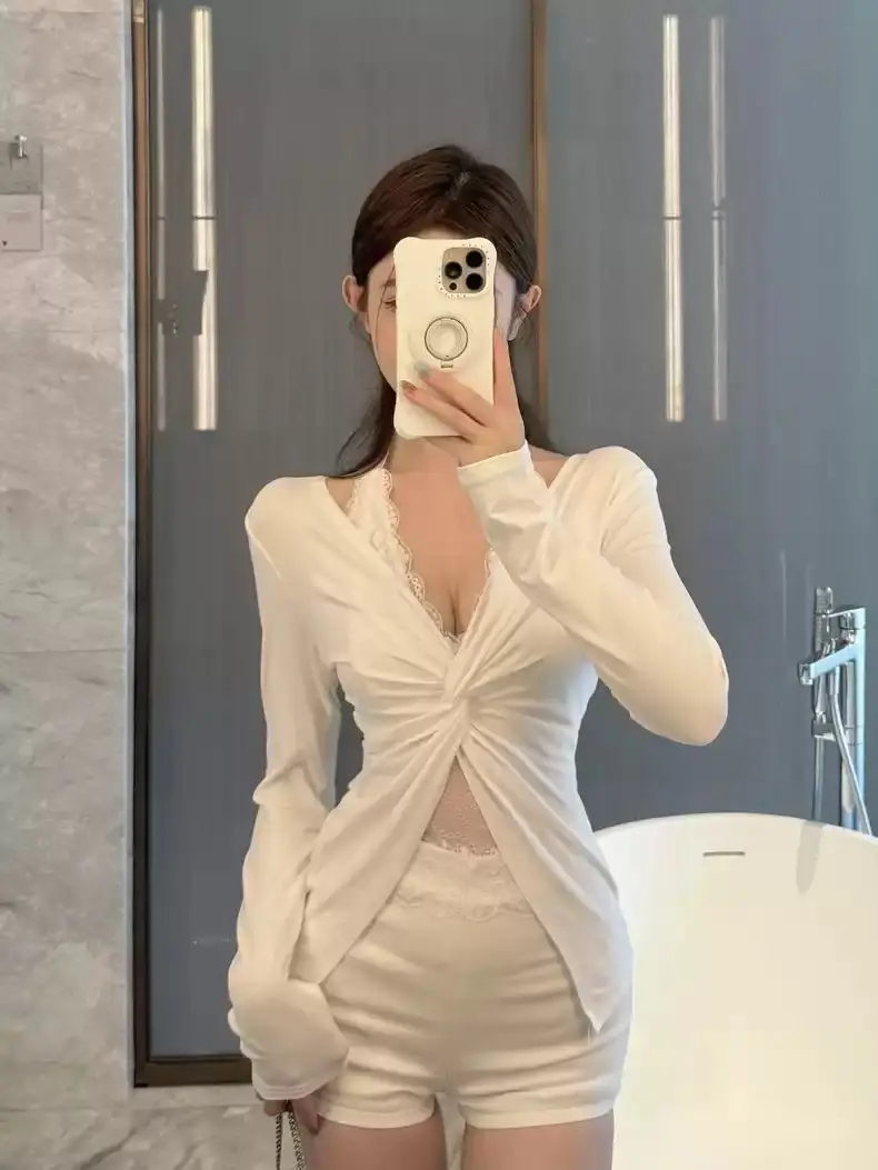 2026 New Spring Women Twist Knot Slim Top Lace Fake Two Piece V Neck Long Sleeve Tee Elegant Fitted Design Casual Blouse