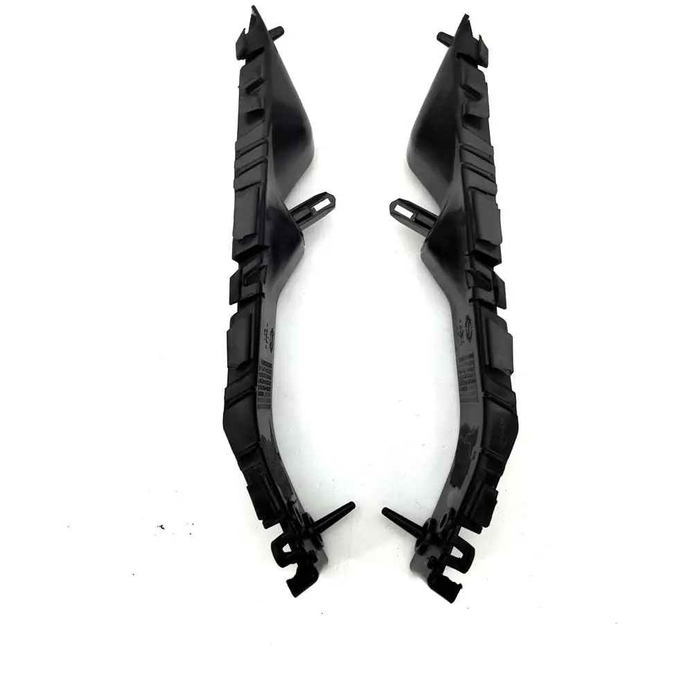 Рисунок 6 - Пара фиксаторов переднего бампера