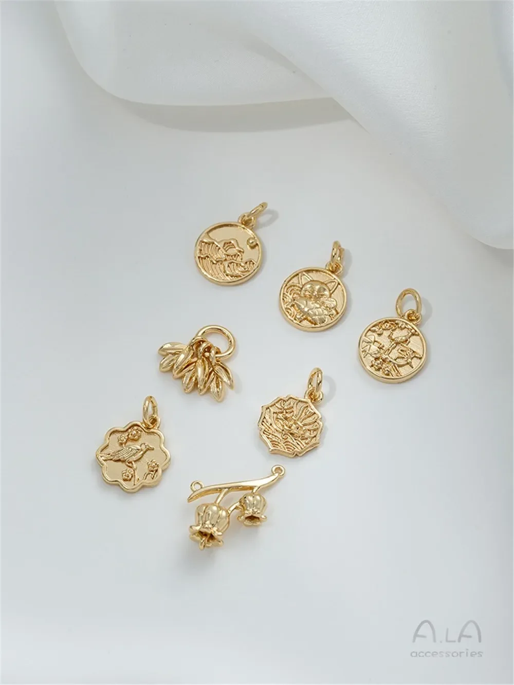 14K Package Gold Country Style Fairy Deer Lotus Pond Moonlight Sparrow Plum Cat Lily Flower Bud Pendant DIY Jewelry Pendant