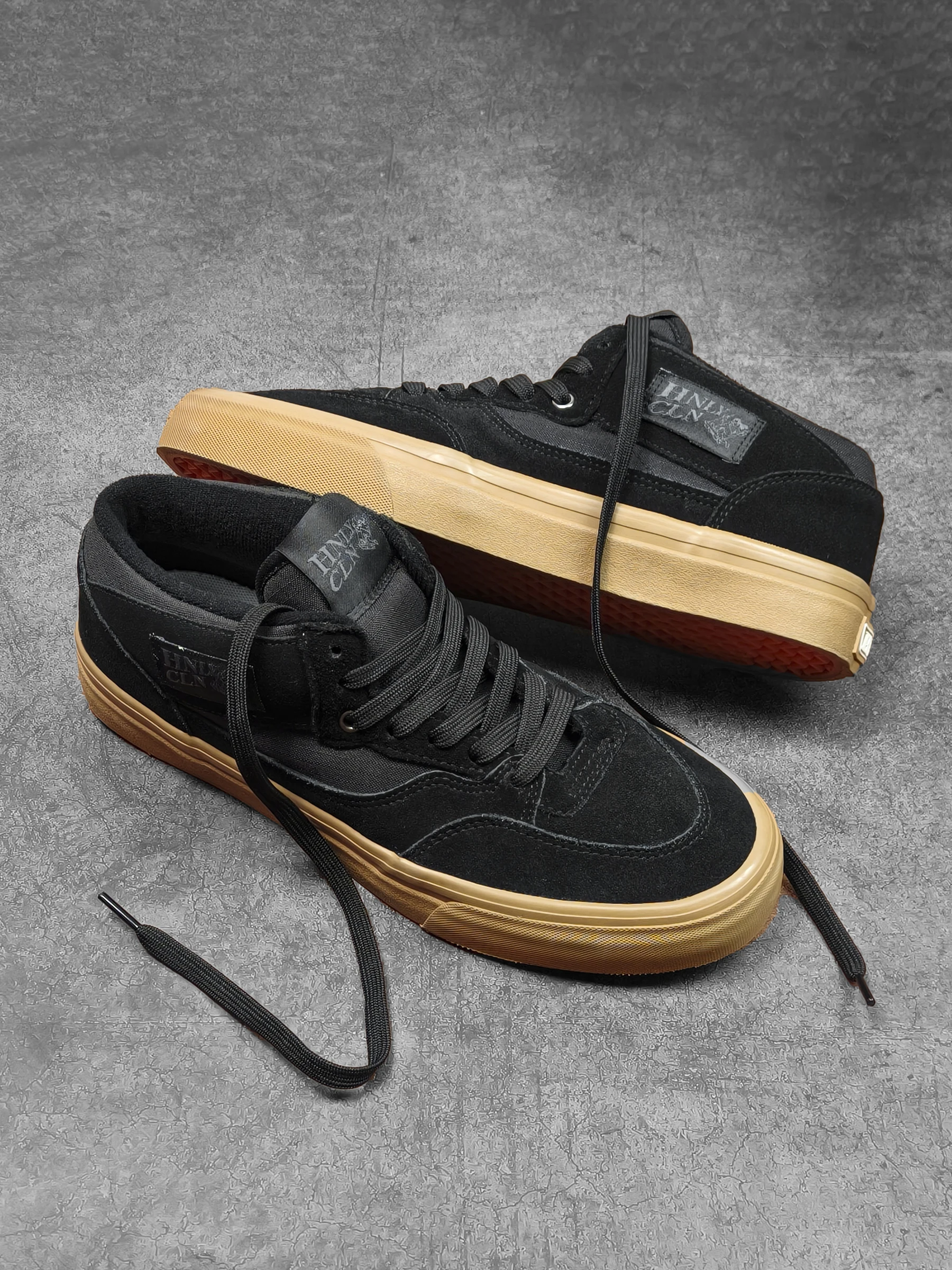 HNLY CLH Black Nubuck Retro American Mid-Top Skate Shoes Versatile Casual Shoes Rubber Sole Comfortable Trendy Footwear