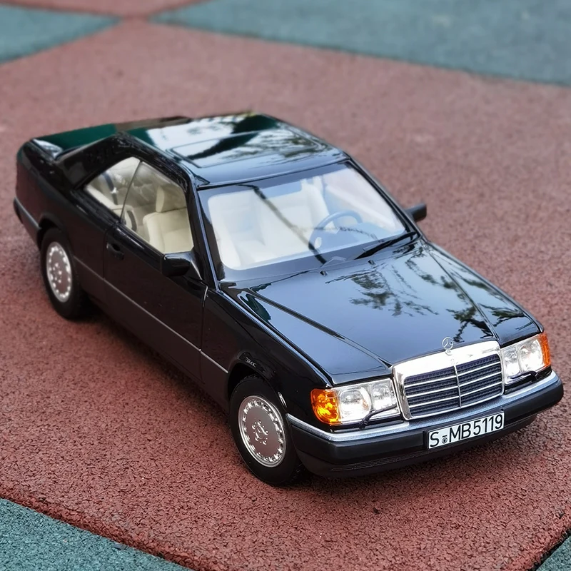 NOREV 1:18 FOR BENZ 300 CE-24 Coupe 1990 alloy car model vintage car collection gift for friends and family