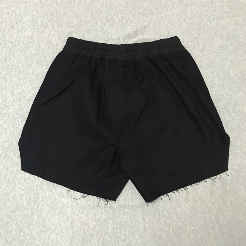 HKSH Summer New Men Tide Dark RO Stylish Split Shorts Half-Length Pants Embroidery Women Chic Ins Fashion Trendy Capris HK18510