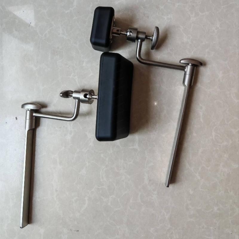 Heavy Duty Pelvic Bracket Flat Rod Body Support Frame Operating Table Accessory New Waist Support Bracket for Surgical Bed