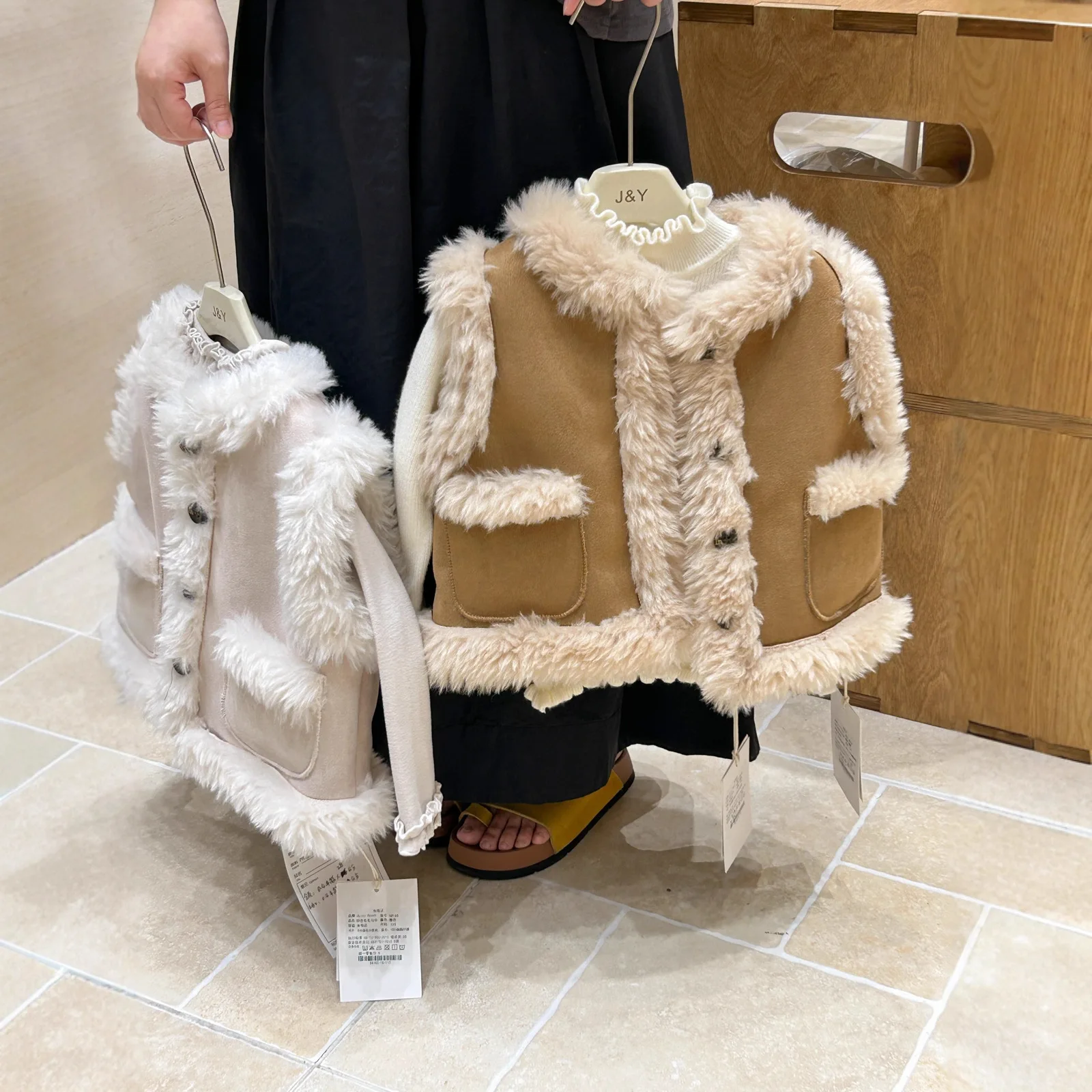 Girls Vest 2025 Winter New Style Suede Fur Integrated Western-style Jacket Warm Fashionable Daily Casual Sweet and Cute