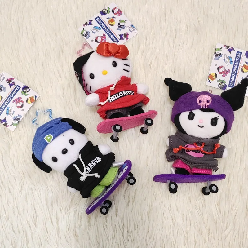 

10 см Sanrio хобби Hello Kitty Kuromi Pochacco уличный скейтборд серии мультфильм плюшевая кукла брелок сумка подвесной подарок на день рождения