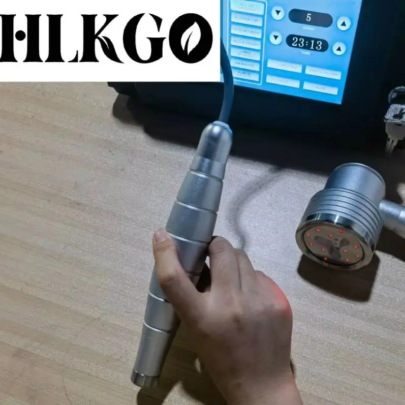 

Ветеринарная и медицинская лазерная система для терапии (двойное применение) класса IV, 1055 мВт, 650 нм, 808 нм, 2 лечебные насадки, для лечения хронической боли