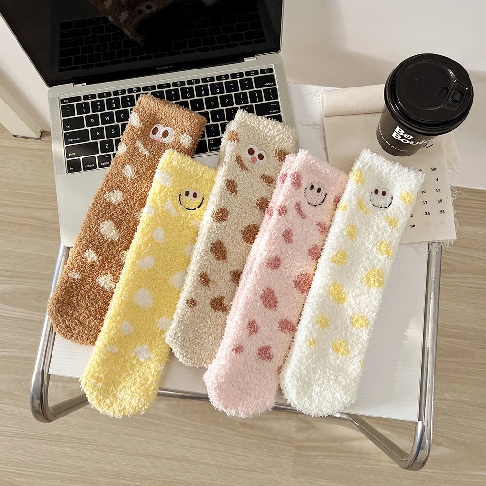 10 пар носков с рисунком улыбки, женские носки до середины икры с крапками для женщин, нескользящие теплые женские носки из кораллового флиса, комплект