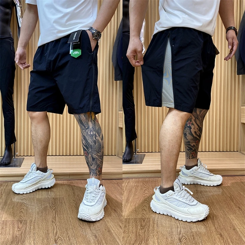 

Leavo Johnson Italian High-End Men's Summer Lightweight Thin Metal Nylon Breathable Side Zipper orts Straight Leg Casual Pants