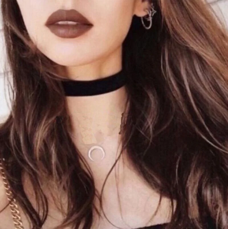 New Fashion Black Velvet Choker Necklace Tattoo Necklaces For Women Goth Neck Chain Chocker Collares Mujer Collier Femme Bijoux