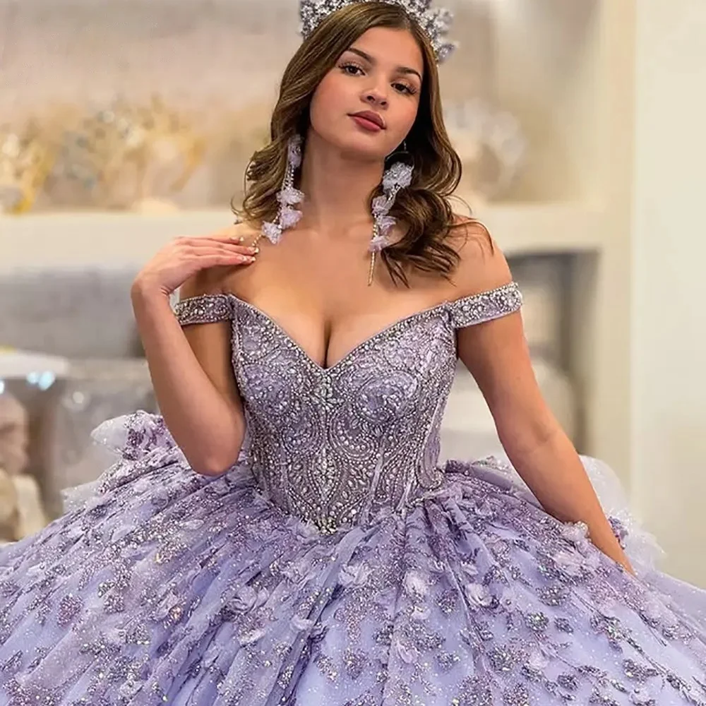 ไลแลค ชาร์โร ควินเซียเนราชุดบอลกาวน์ปิดไหล่ลูกไม้ลูกปัดเม็กซิกันหวาน 16 ชุด 15 ปีที่กำหนดเอง