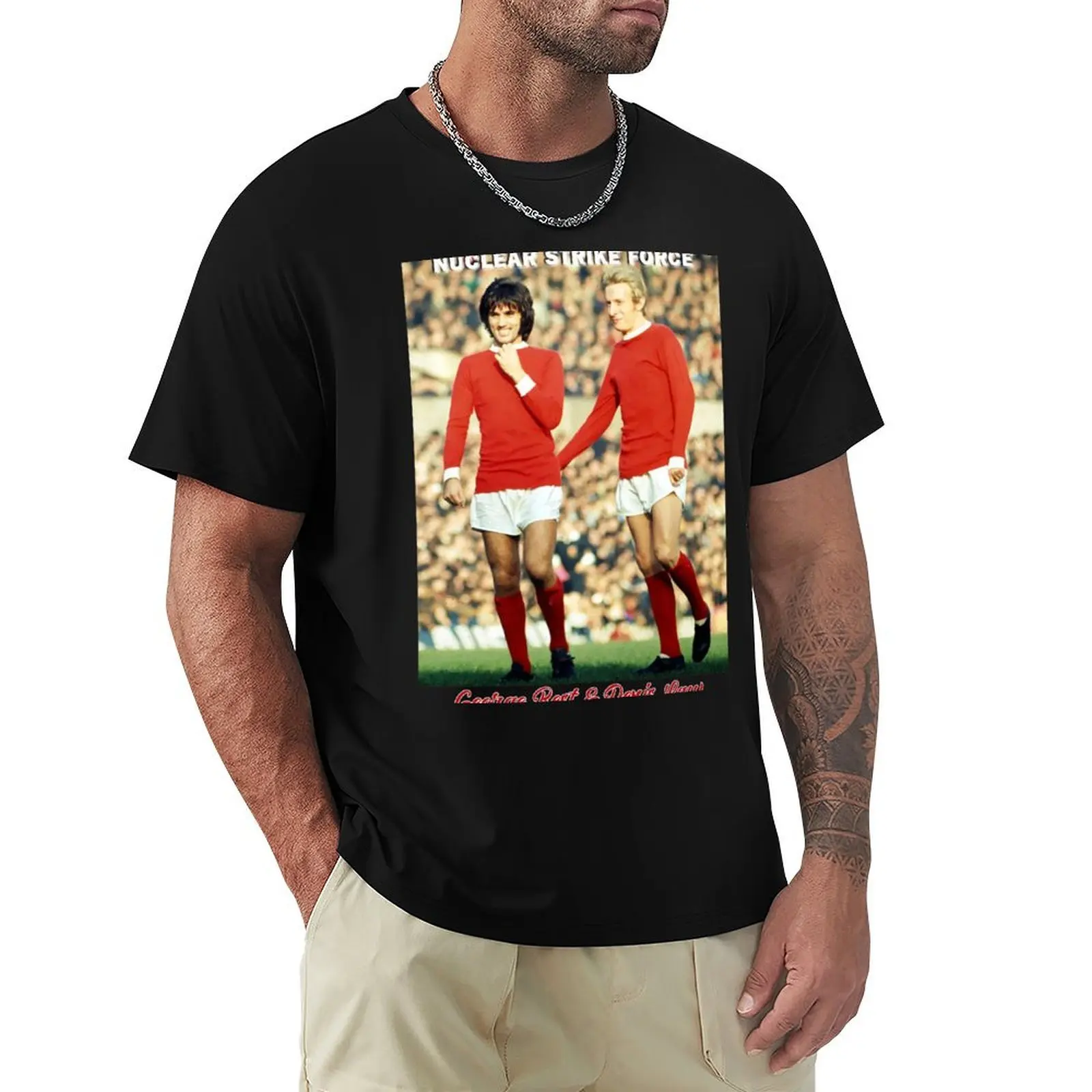 GEORGE BEST & DENIS LAW - NUCLEAR STRIKE FORCE T-Shirt Festive Simple T-Shirt