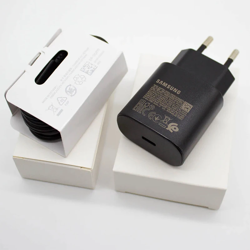 SAMSUNG 25W Super Fast PD Ladegerät 1M USB-C Kabel Reiseadapter Ladegerät für Galaxy Z Fold 6 5 4 3 2 S25 S24 Note 20 10 Ultra – Detail 2