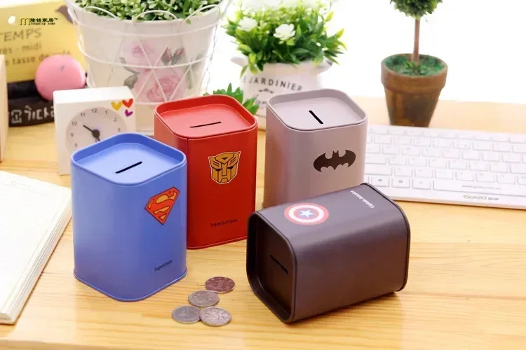 1PC 4 Design Piggy Bank Metal Piggy Bank Cute Sundries Cans Storage Cans Gift Cans Home Decor Household Saving Money Box