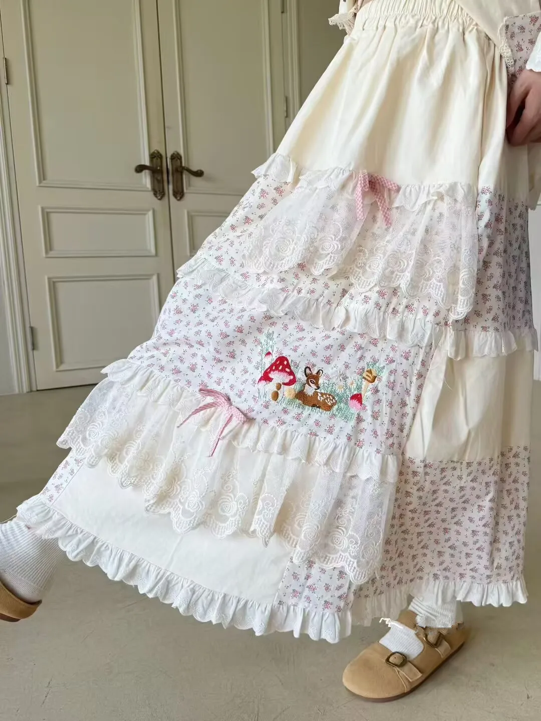 Vintage Embroidery Lace Ruffled A-Line Skirt Women Japanese Mori Girl High Waist French Kawaii Cotton Pleated Long Skirt faldas