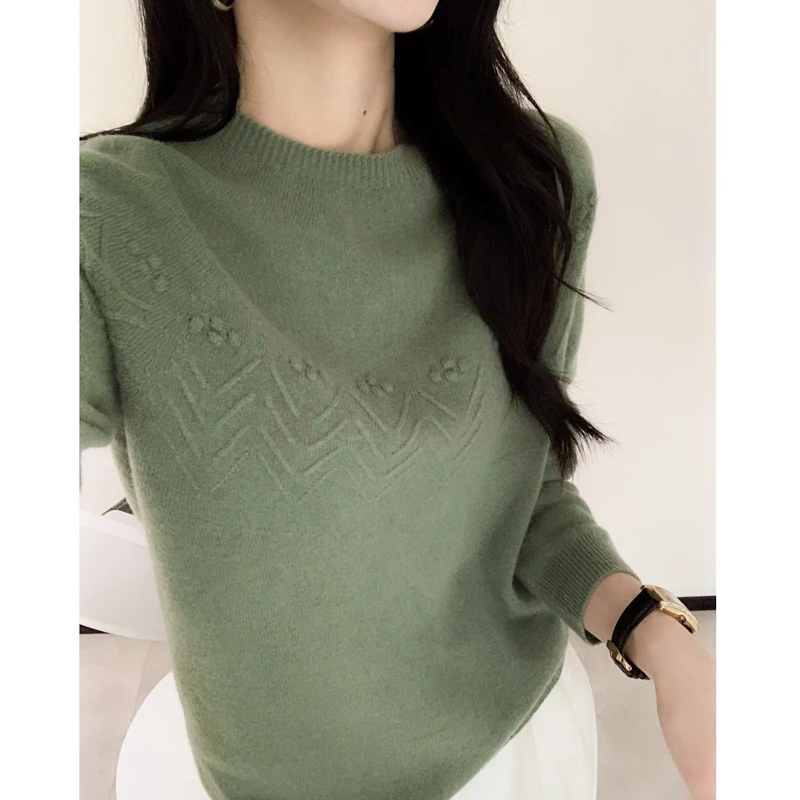 2024 autumn and winter new knitted pure wool long sleeved round neck fashionable wool sweater