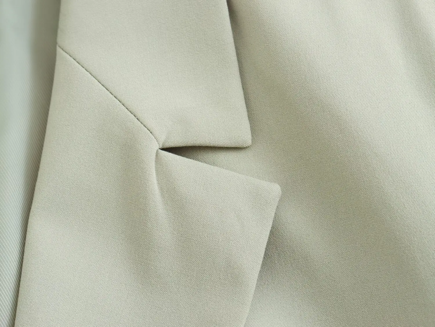 เสื้อเบลเซอร์ทรงหลวมสไตล์ยุโรปและอเมริกา รุ่นใหม่ล่าสุดสำหรับฤดูใบไม้ร่วง ดีไซน์ทันสมัย เหมาะสำหรับใส่ไปทำงาน ทรงหลวมแบบสั่งตัดโดยตรง