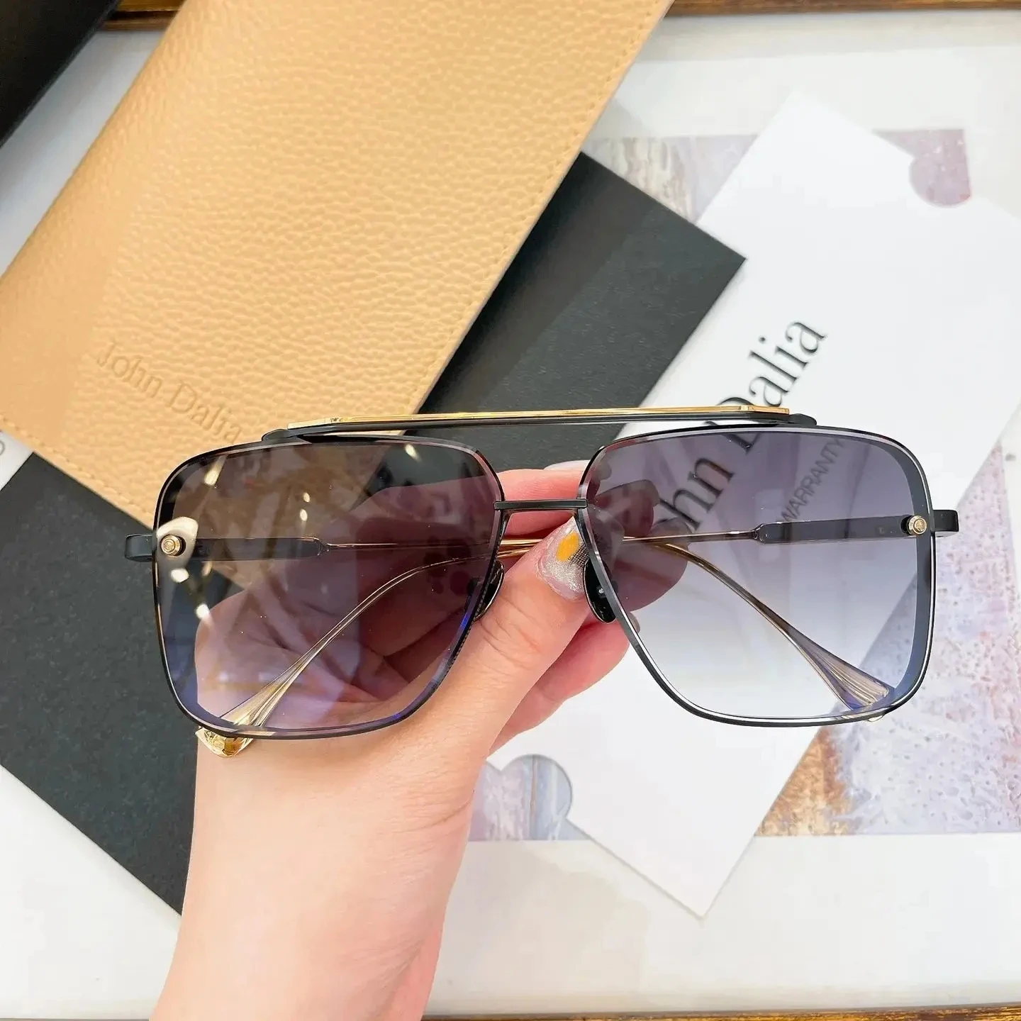 

Newest Brand Women Men Sunglasses Top Quality Fashion Square Alloy Frame Anti-Reflective For Unisex Eyeglasses JOHN DALIA LASY