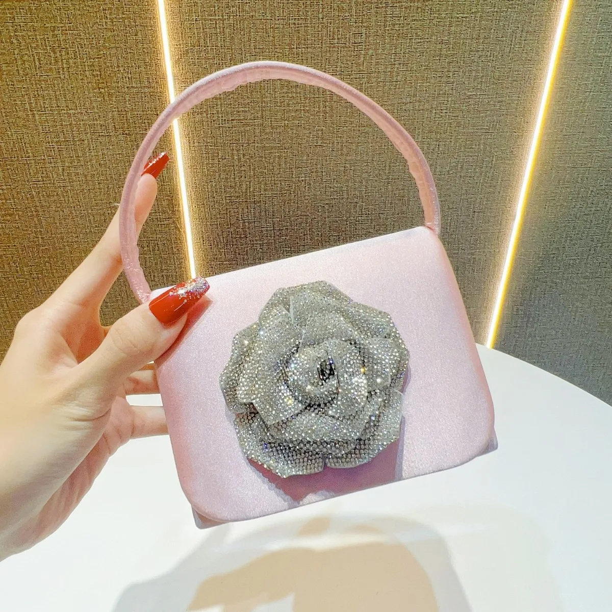 Luxury Glitter Diamond Floral Square Bag Women’s Satin Handbag Elegant Evening Clutch Wedding Party Crossbody Purse Fashion Tote