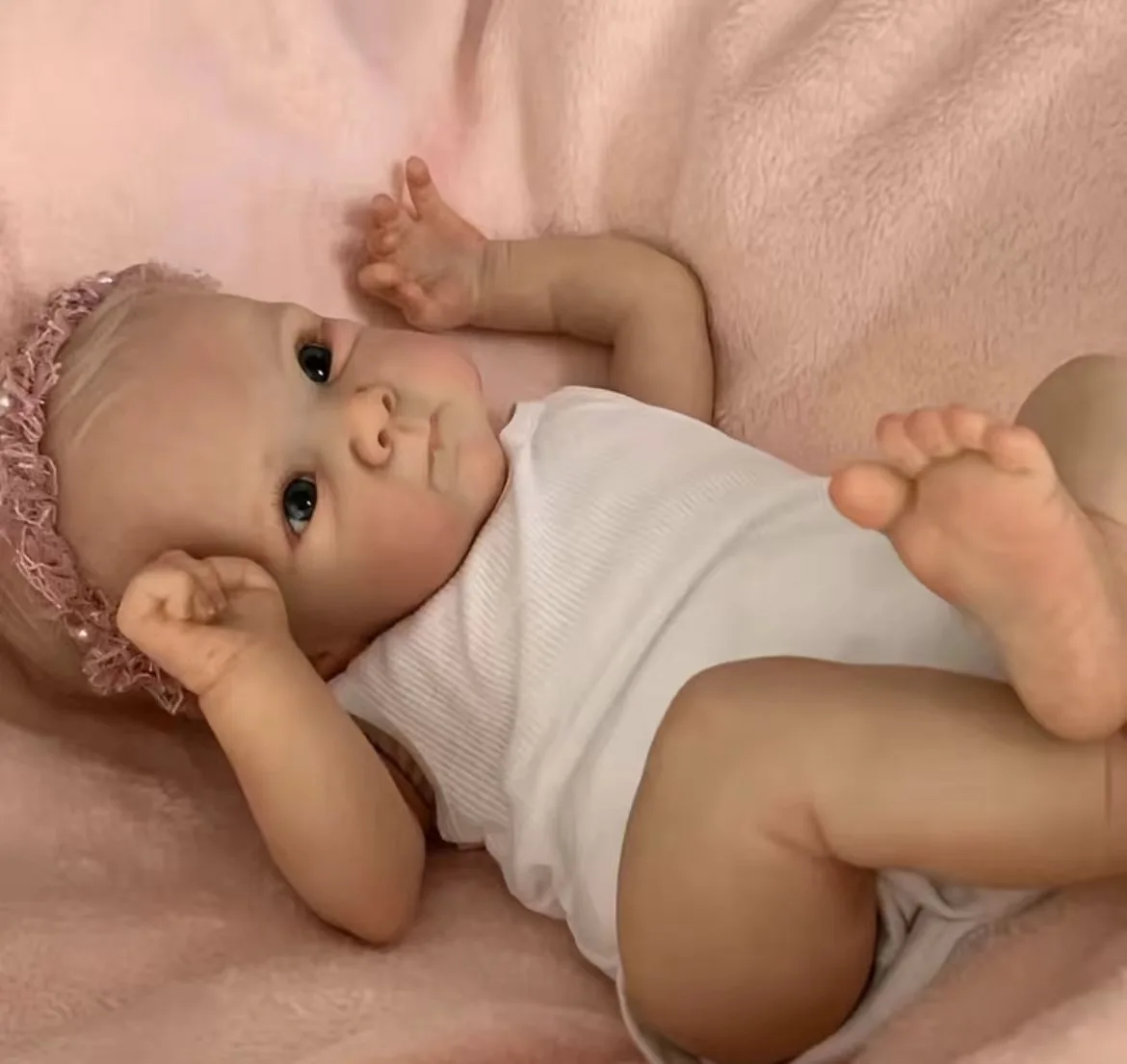 18-20Inch Full Body Vinyl Bettie Bebe Reborn Girl With Rooted White Hair Waterproof Vinyl Doll Handmade Lifelike  Reborn Doll