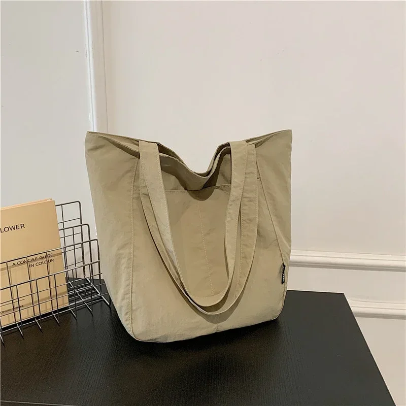 Canvas Large Capacity Bag Trend Versatile Style Leisure New Women's Shoulder Bags Concise Sewing Thread Fashion Tote Bags