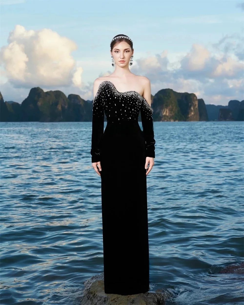 

Black Beaded Long Sleeves Bespoke Occasion Gown Evening Dresses Pastrol Unisex Jersey Retro Dubai Saudi Arabic Prom Customized