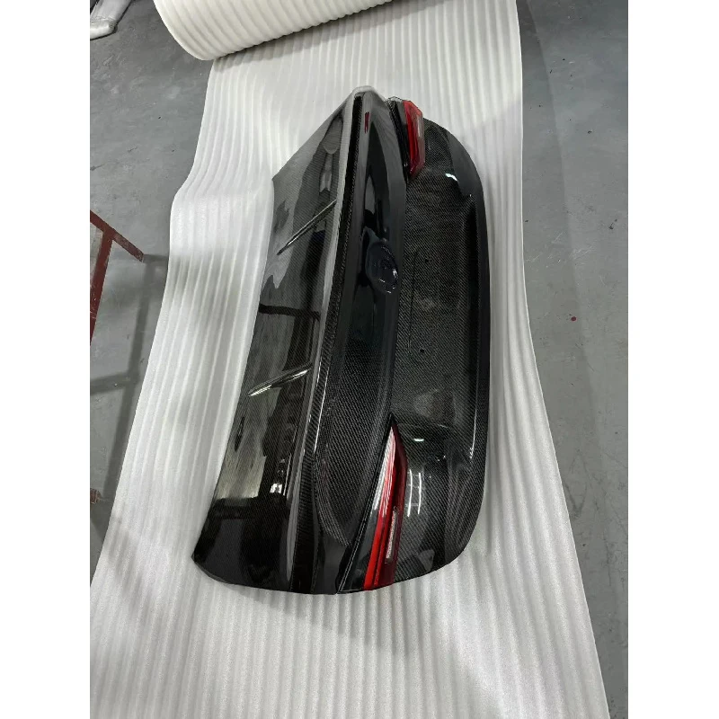 

Good Fitment CSL Style Dry Carbon Fiber Trunk Lid Cover for 4 Series G22 G82 M4 2020+ Car Replacement Rear Trunk Lid
