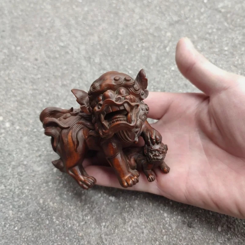 

Chinese Wooden Animal Figurines Son Lion Statue Wood Carved Home Decor Sculpture