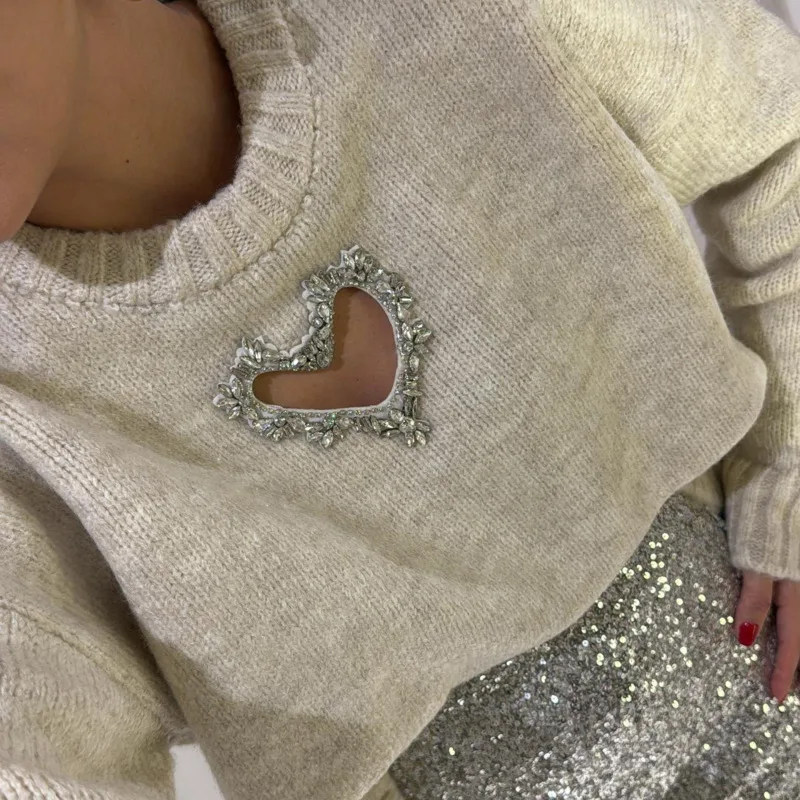 Round Neck Diamond Hollowed Studded Heart-shaped Long Sleeved Pullover Women's Solid Color Leisurely Fashion Style Party Sweater