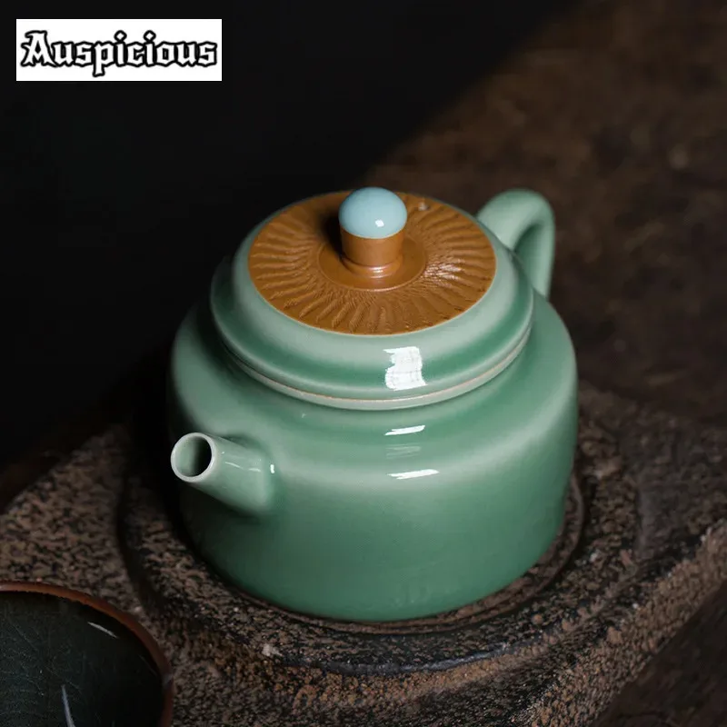 

200ml Handmade Jumping Knife Teapot Zen Raw Ore Longquan Celadon Pot Household Tea Making Kettle with Ball Hole Tableware Gift