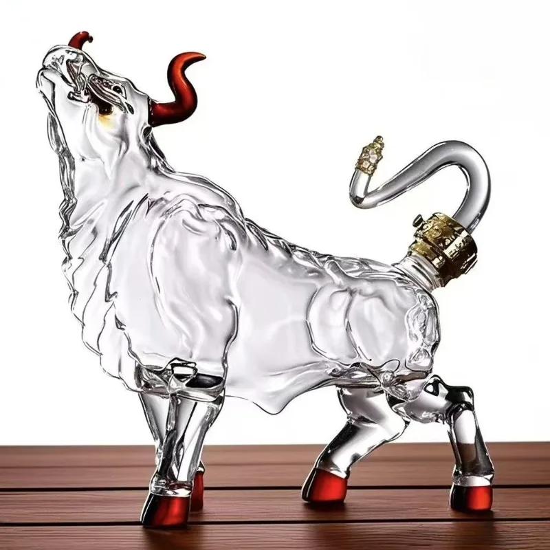 Bull Shaped Glass Decanter, Lead-Free Hand-Blown Whiskey Liquor Bottle, Bull Market Fortune Wine Decanter, Unique Home Bar Decor