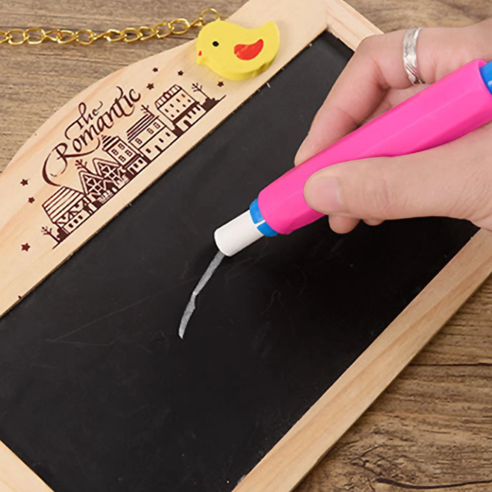 

Chalk Holder Set for Blackboard Kids Drawing Tools Chalk Clip Storage Box Protect Hands Clean Student Supplies