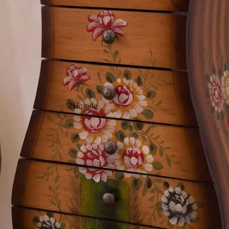 ** Armário americano retrô tradicional de madeira maciça com sete gavetas, cozinha, sala de estar, vaso de armazenamento decorativo