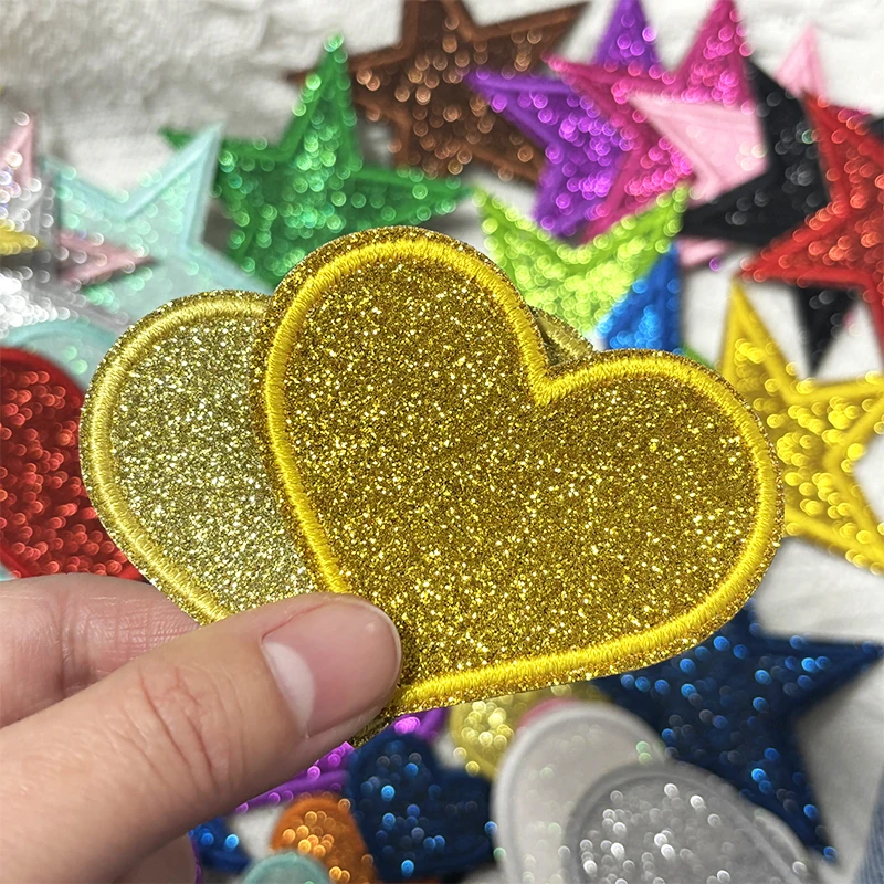 Parche termoadhesivo corazones con lentejuelas brillantes DIY - imagen 3