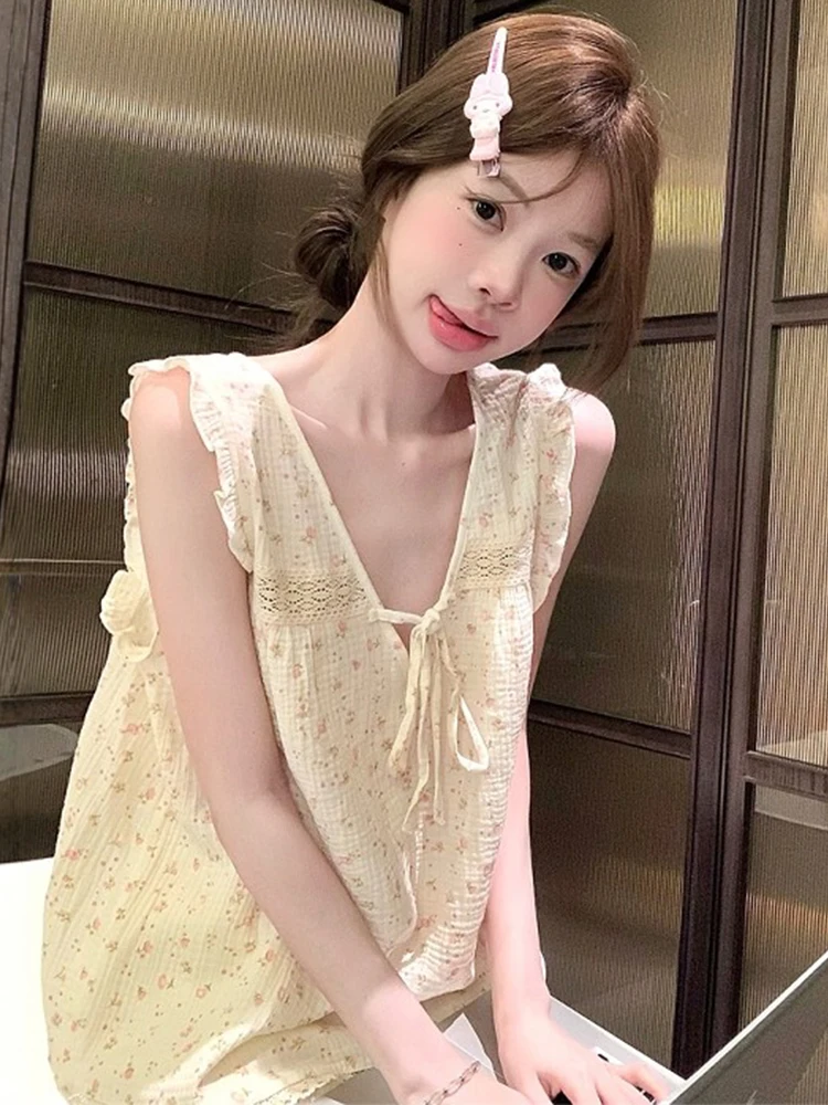 Pure Cotton Gauze Pajamas Women's Summer Short-sleeved Korean  Sweet Girl Floral V-neck Sexy Suspender Lace Loungewear Set