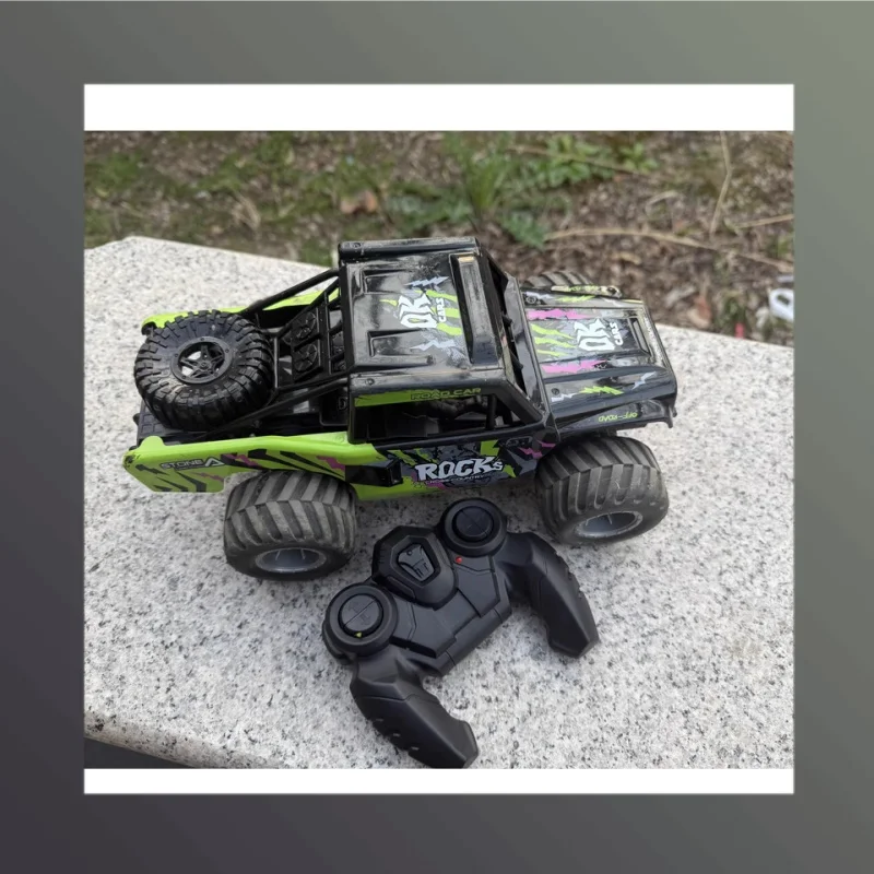 

JJRC Профессиональный радиоуправляемый гусеничный автомобиль-амфибия Q191 2,4G 4WD Водонепроницаемый автомобиль с дистанционным управлением для исследования земной воды