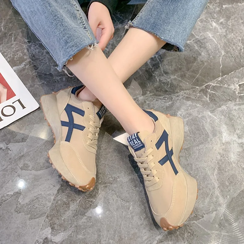 Leather Women Sneakers Luxury Platform Shoes Leisure Light Anti-slip Green Running Shoes Fashion Designer