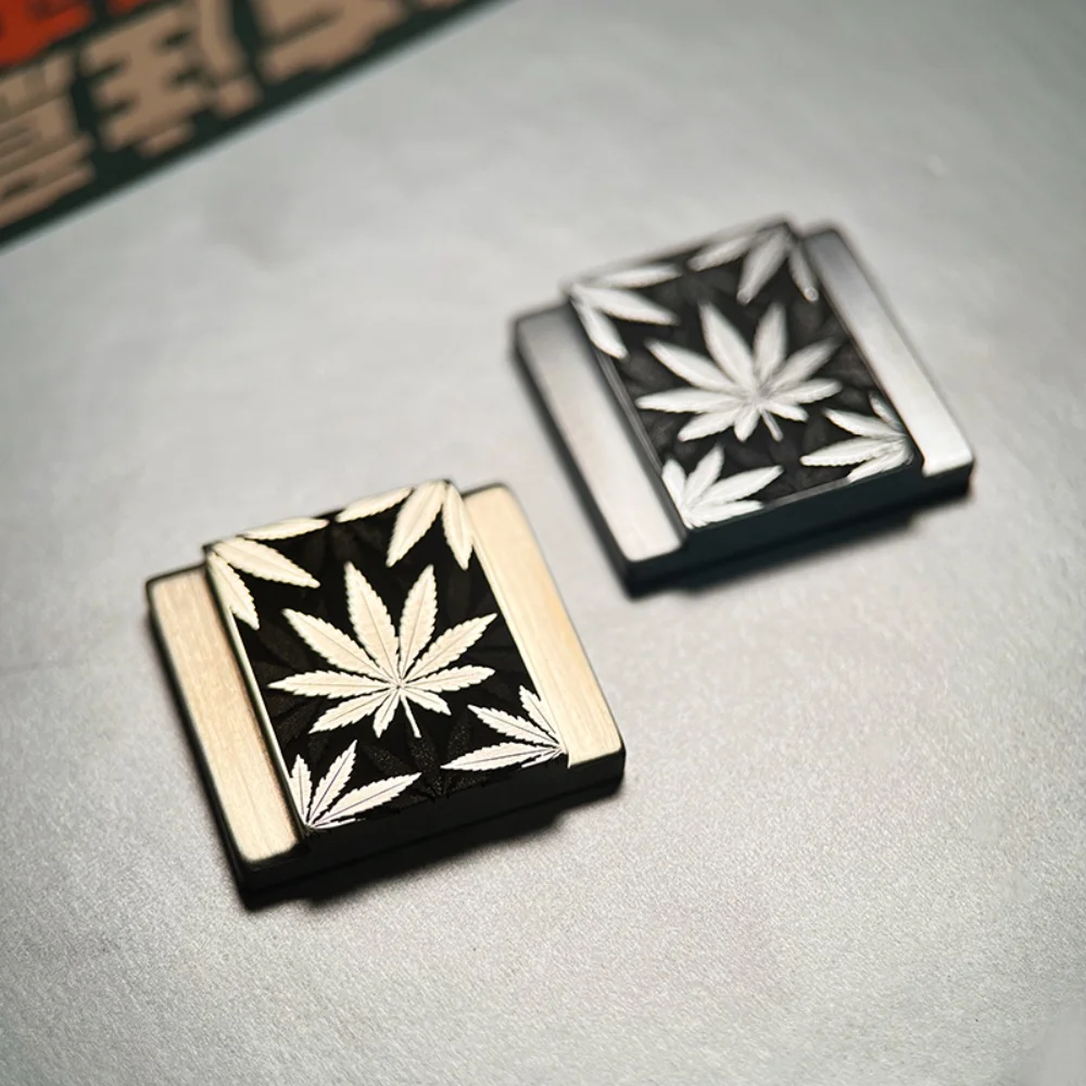 

Maple Leaf Camera Metal Hot Shoe Cover for Leica Q3 M10 Q2 Canon Fujifilm XM5 XT5 X100VI XT30 X100V Nikon ZF Z52 Z63 Lumix S9