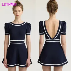 New retro half sleeved conservative belly covering slimming sexy little hot spring swimsuit bikini