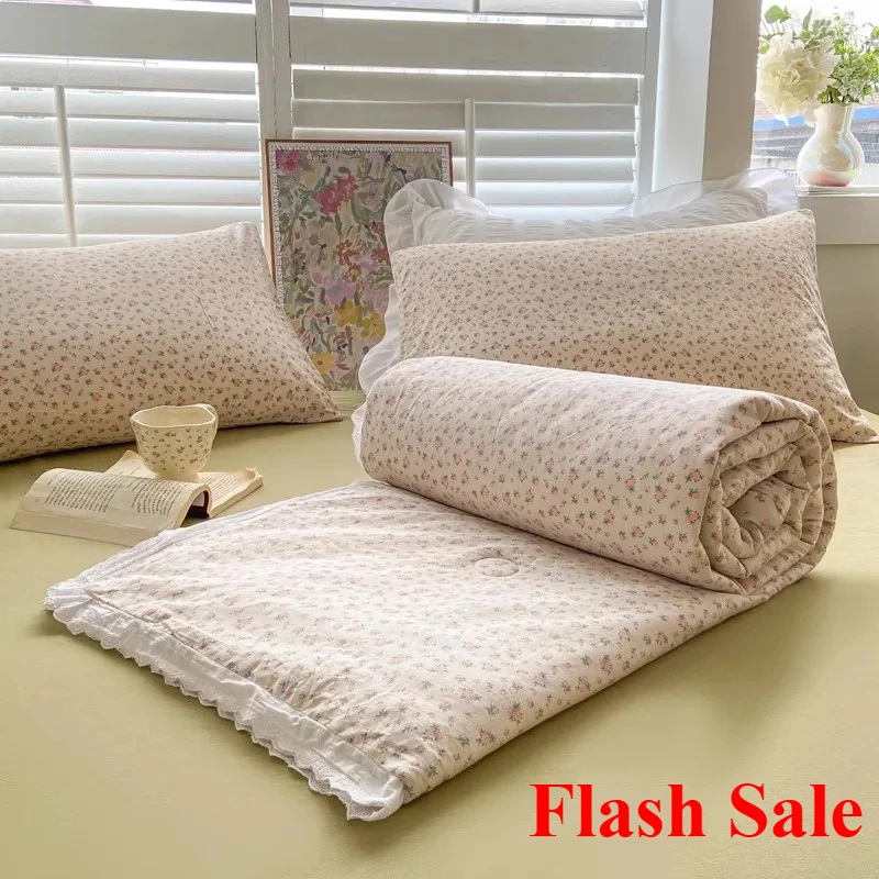 2025 new cotton small floral summer quilt pure cotton summer air conditioner quilt student dormitory machine washable