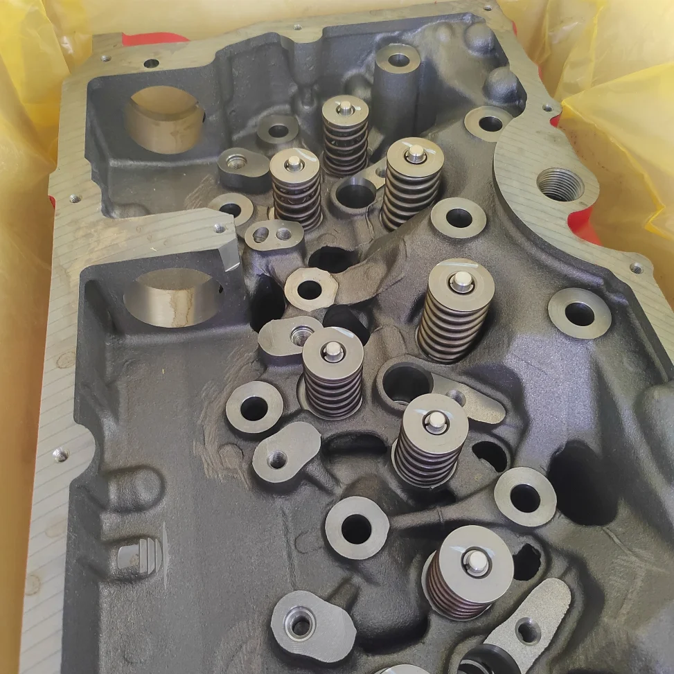 China High Quality ISG Engine Spare Parts 5661625 3693956 Complete Cylinder Head Assy