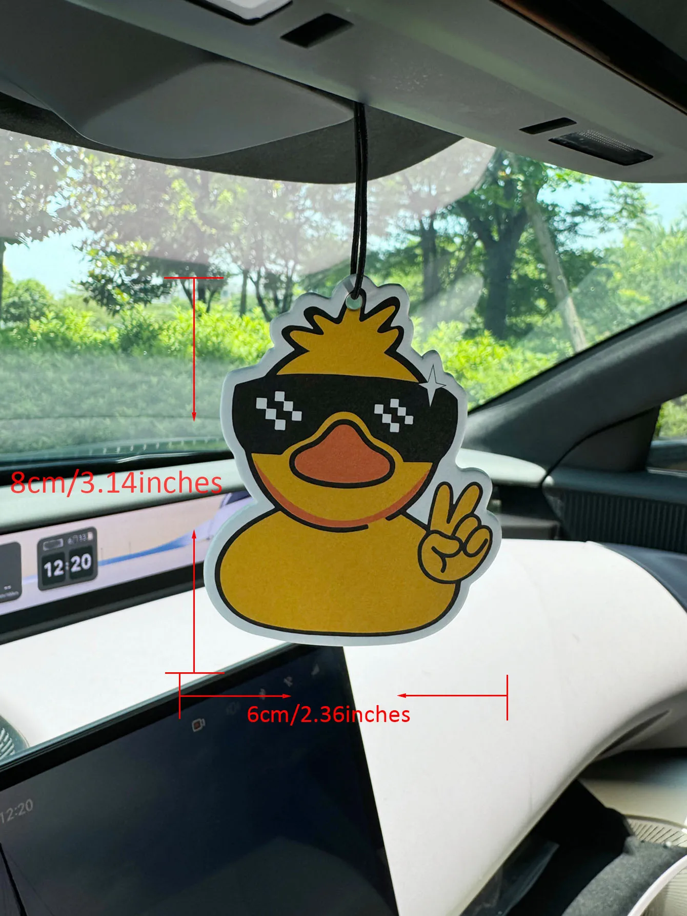 Funny and Cute Yellow Duck with Sunglasses, Car Air Freshener, Wardrobe Air Freshener, Perfume, Rearview Mirror Decoration, Car Interior Pendant, Natural Scent Air Purifier, Anime Cartoon Toilet Fragrance Sachet, Living Room Office Room Bedside Hanging Ornament