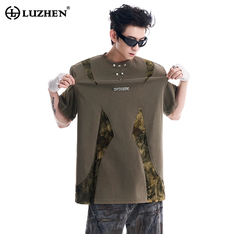 

LUZHEN Metal Decorate Patchwork Design Fashion Short Sleeved T Shirt Summer New Personalized Trendy Street Wear Men Tops LZ4493