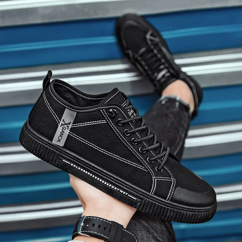 

Canvas Board Shoes 2025 Four Seasons Breathable Thin Fashion Sports Cloth Shoes Students Low-top Casual Slip-on Lazy Shoes
