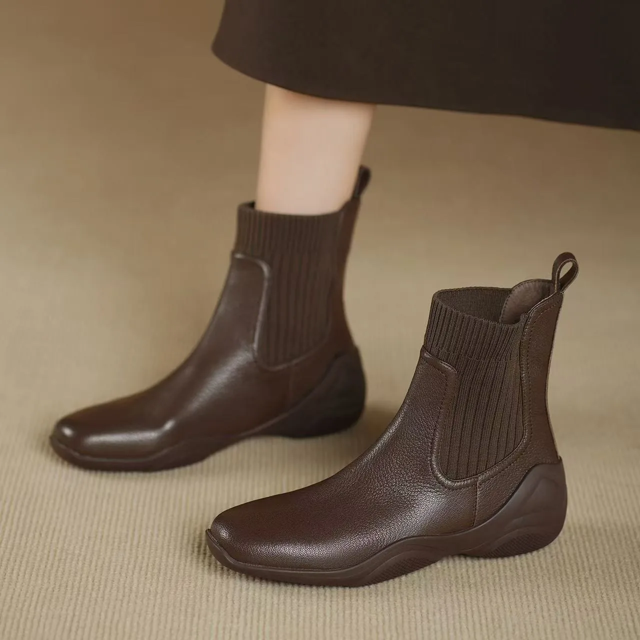 

2025 Autumn/Winter Splicing Low Heel Short Boots for Women Retro British Style Thick Bottom Fashion Boots